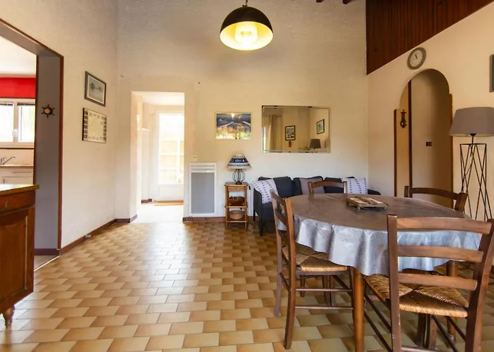 Maison Cri-cri A 펜션 아레즈