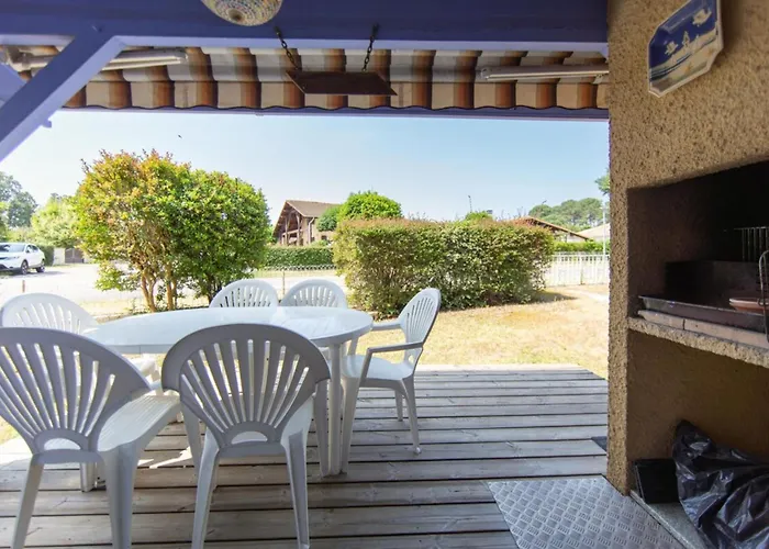 Semesterbostad Maison Cri-cri A *